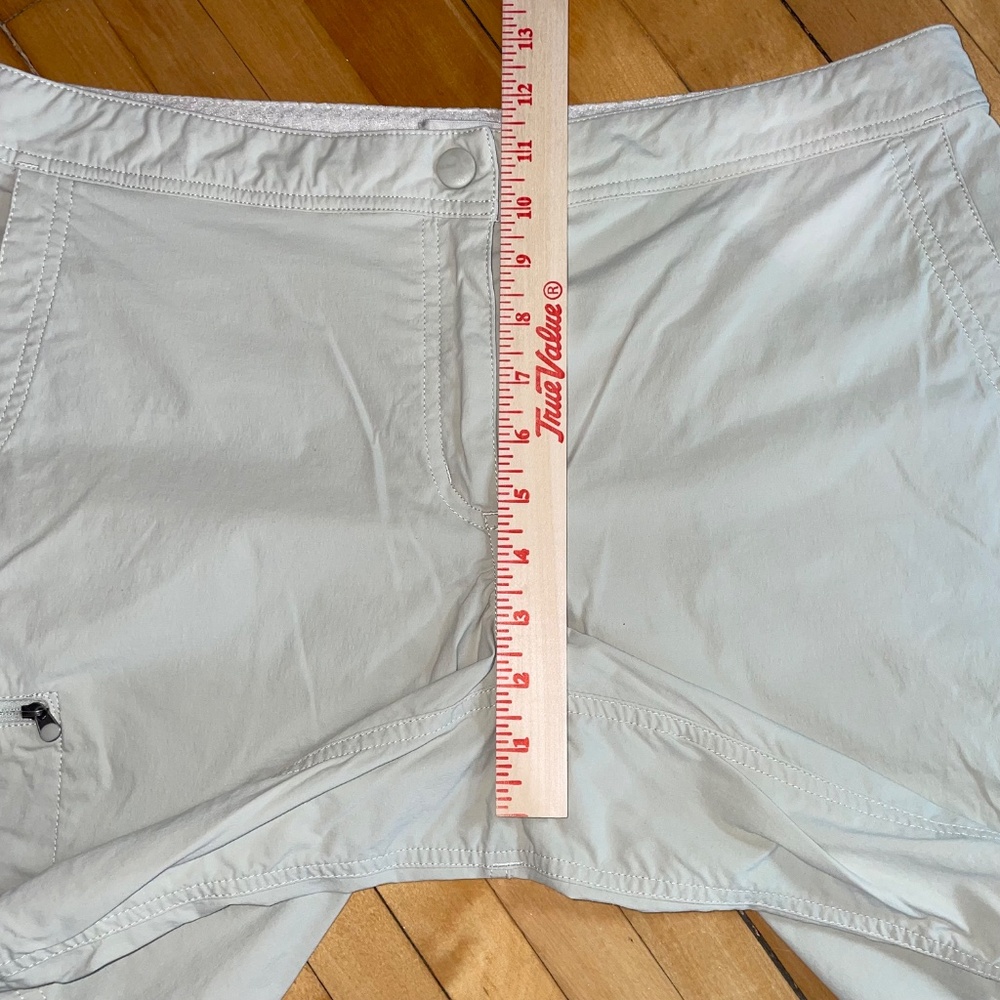 L.L.Bean Women’s Water Repellent Comfort Trail Shorts Mid Rise Adjustable Waist - Picture 12 of 13